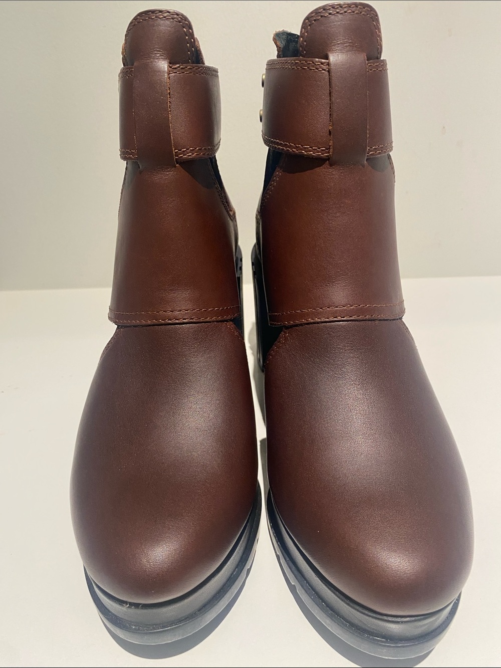NEW Sorel Platform Shoes With Cut Outs Brown And Black. Size 8. - Picture 15 of 15